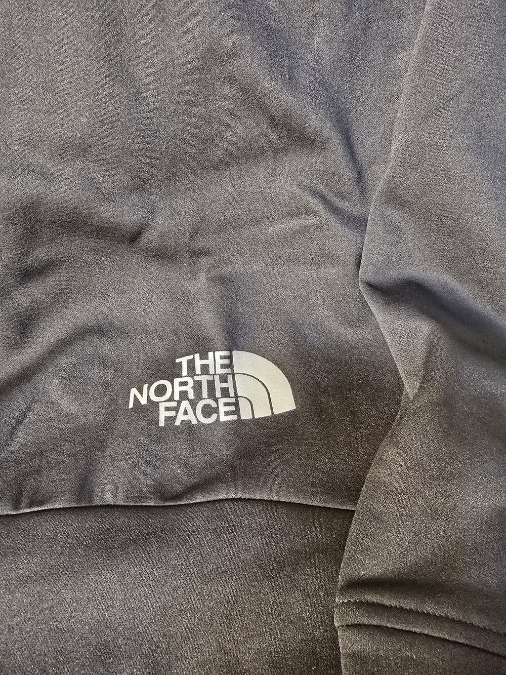 The North Face Womens Black Croptop Sz S. NWT - Picture 2 of 4